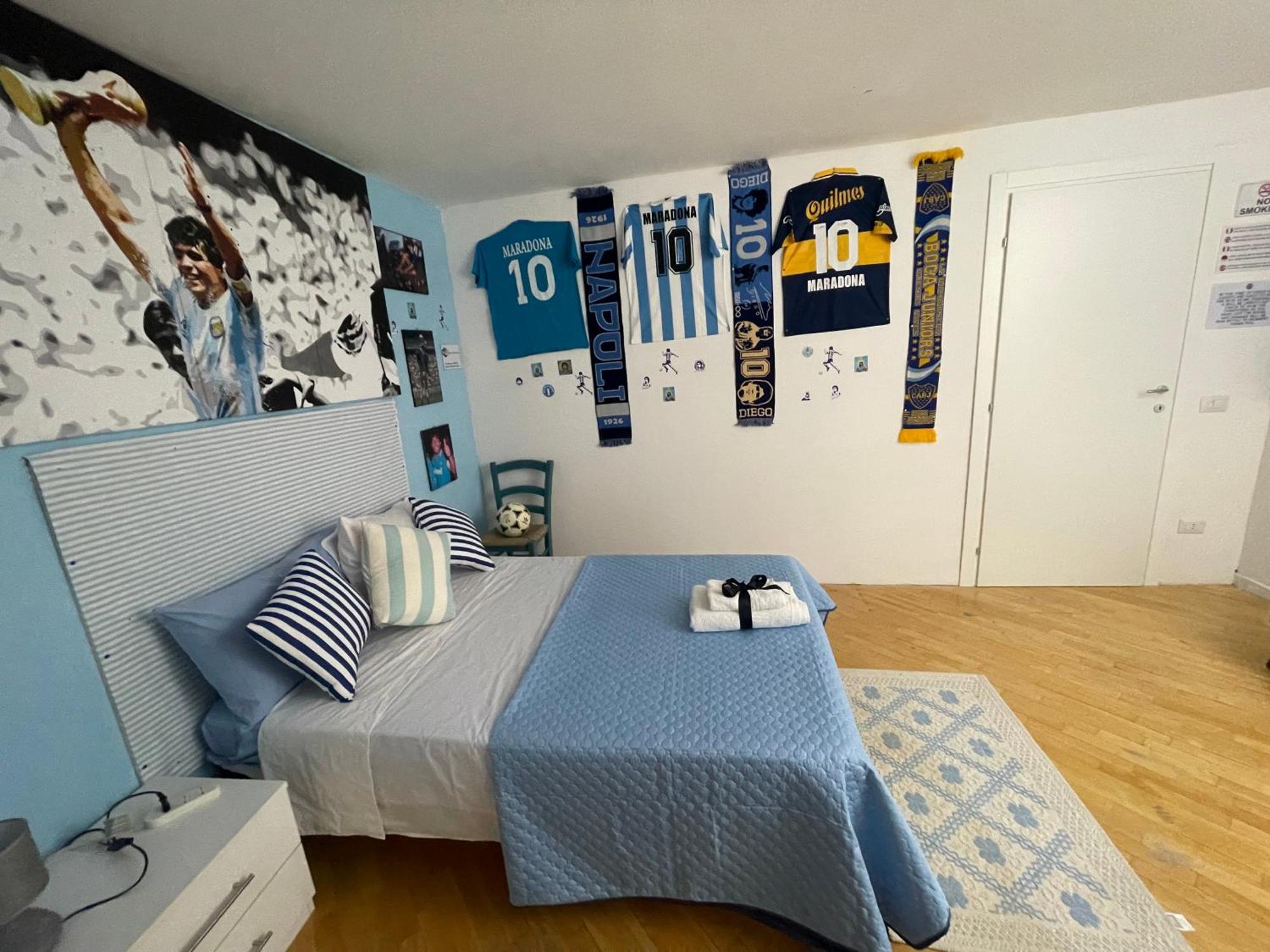 Plebiscito Charme Rooms Наполи Екстериор снимка