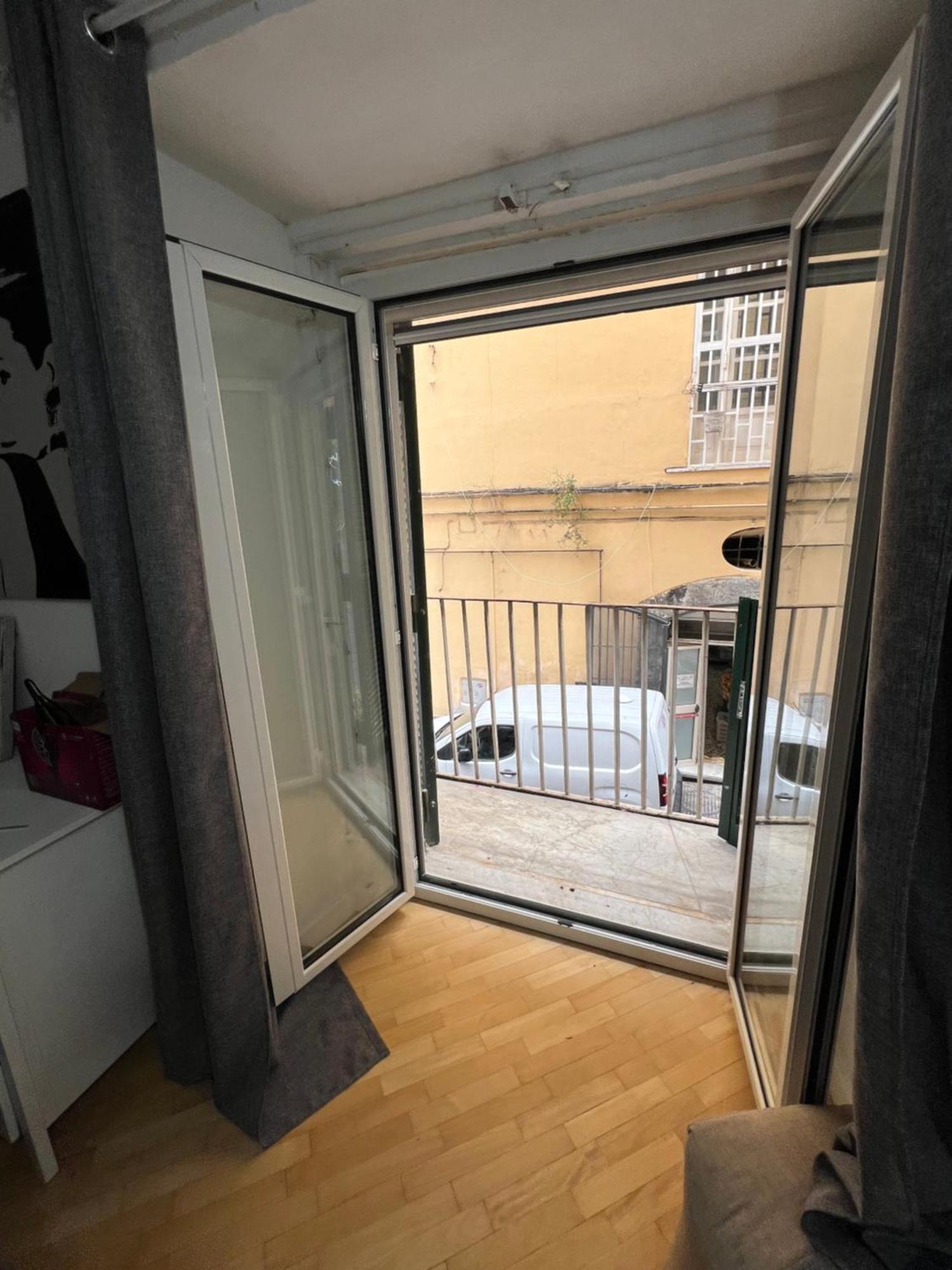 Plebiscito Charme Rooms Наполи Екстериор снимка