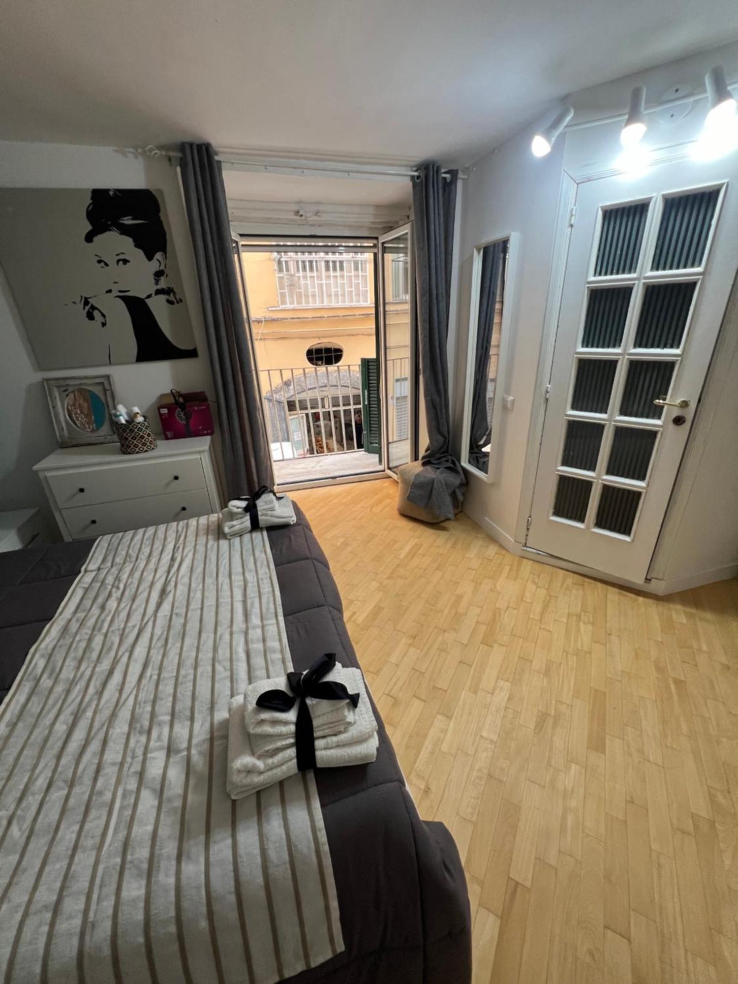 Plebiscito Charme Rooms Наполи Екстериор снимка