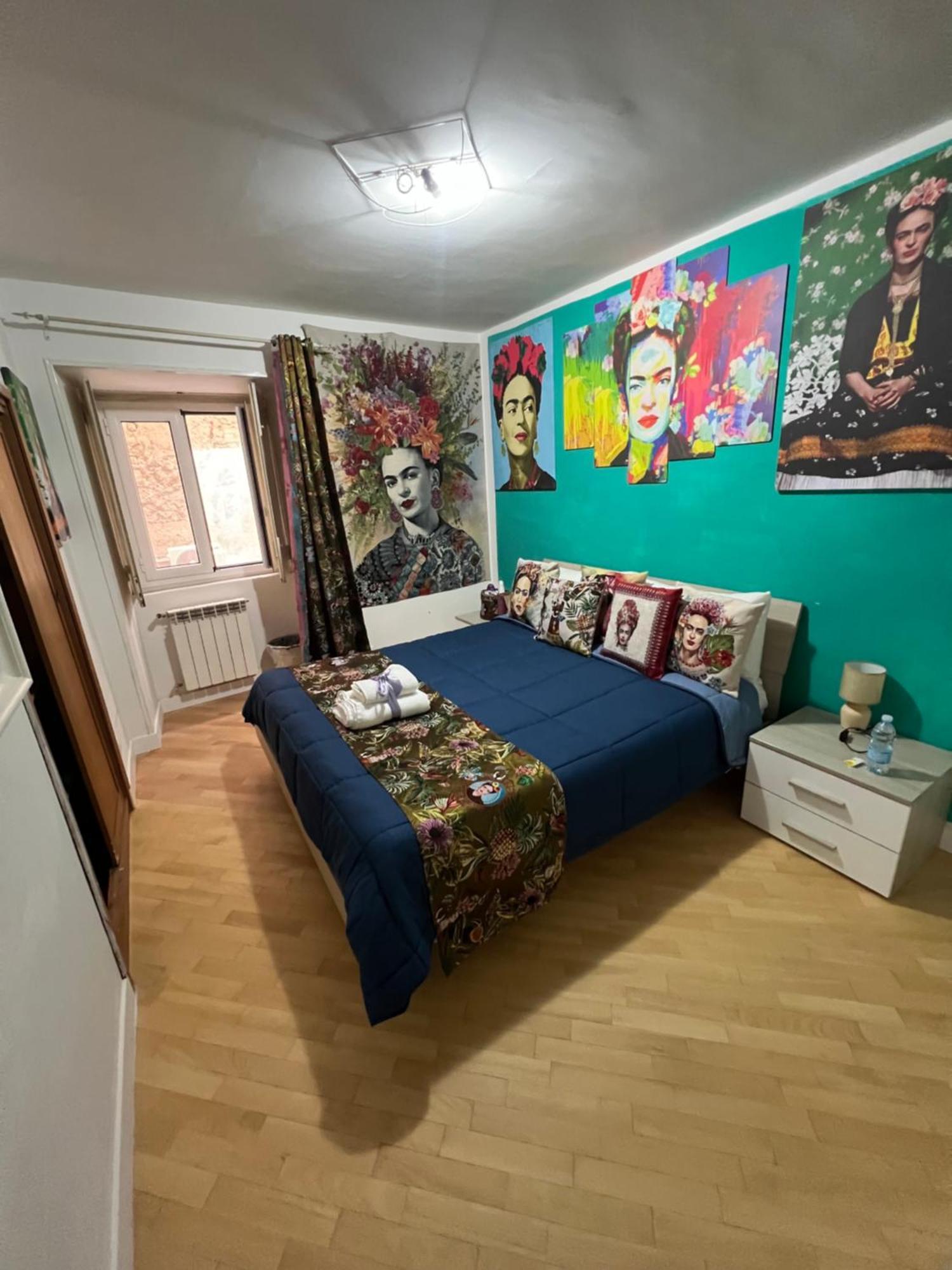 Plebiscito Charme Rooms Наполи Екстериор снимка