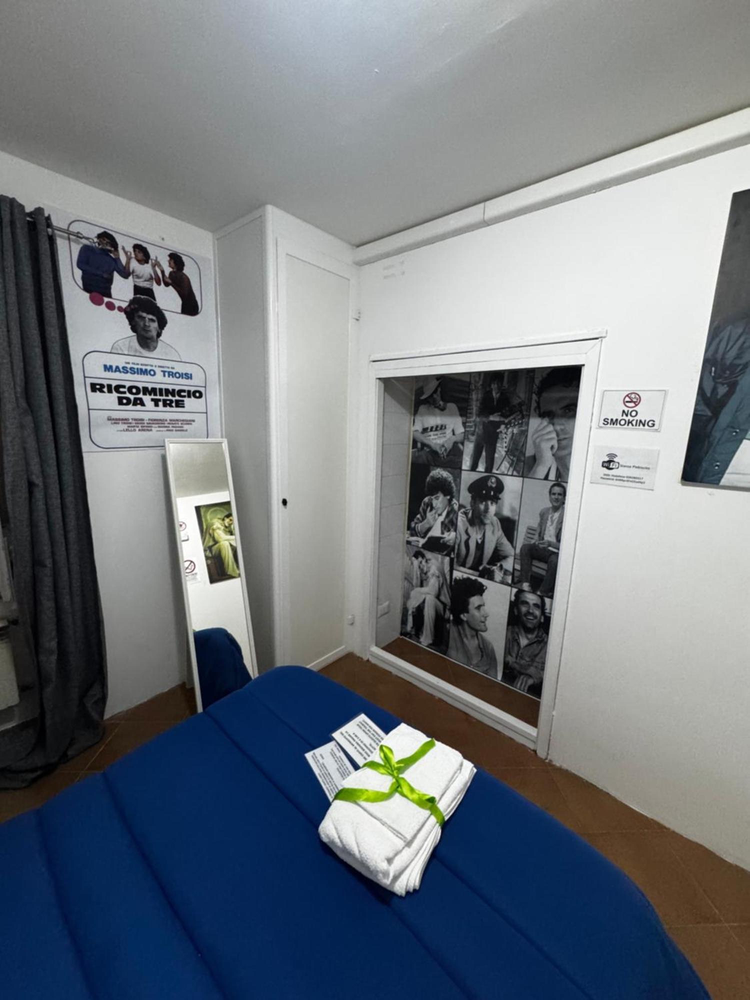 Plebiscito Charme Rooms Наполи Екстериор снимка